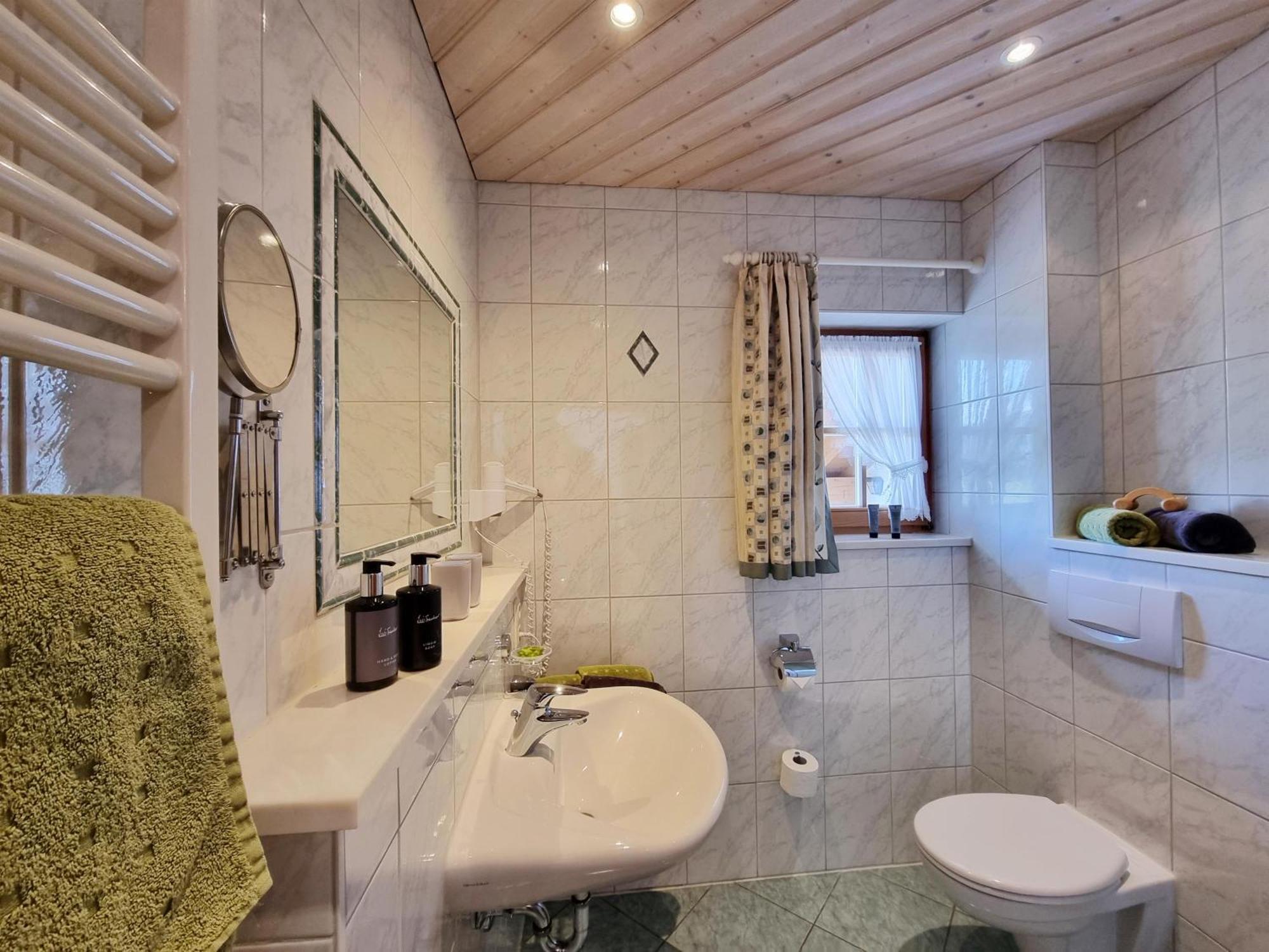Gaestehaus Alpenparadies Krün Εξωτερικό φωτογραφία